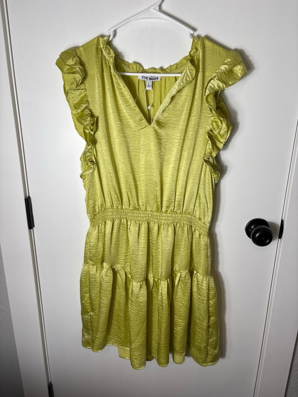 Steve Madden NWT Lime Green Ruffle Sleeve Mini Dress Size L Feminine Romantic